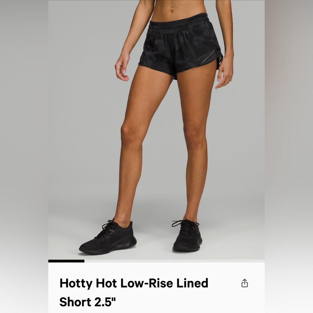 Lululemon Athletica Black Camo Hotty Hot Shorts size 6